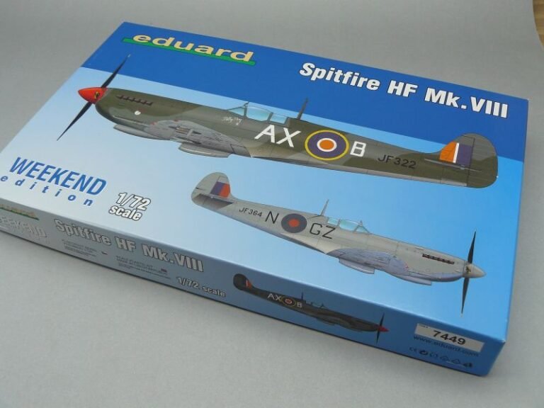 Spitfire VIII HF Weekend 1/72